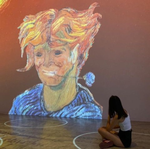 Meet your Posher, Phượng - Picture 1 of 1